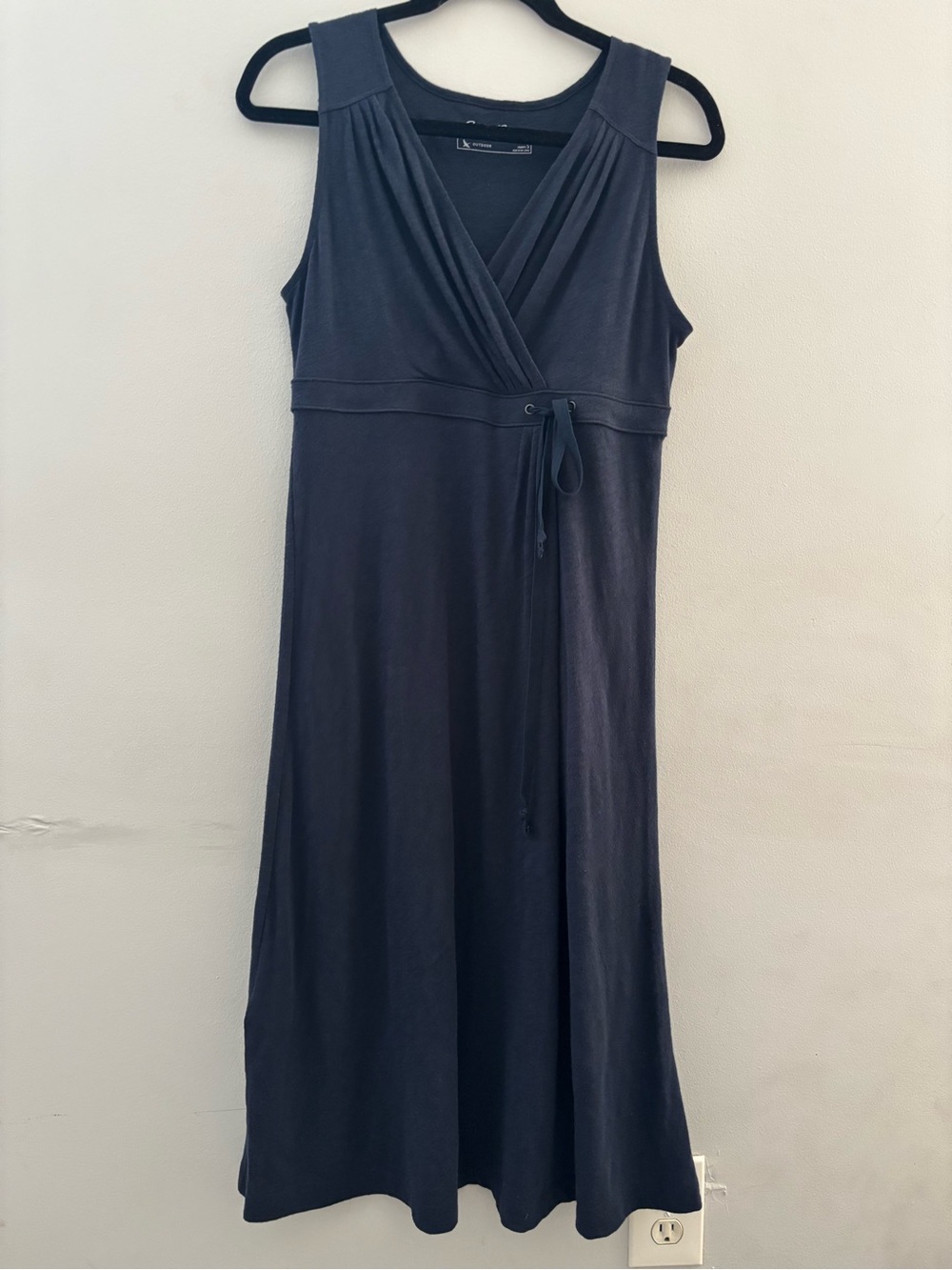 Eddie Bauer Women’s Sleeveless Navy Wrap-FrontDresswithdrawstringwaistSizeS
2
